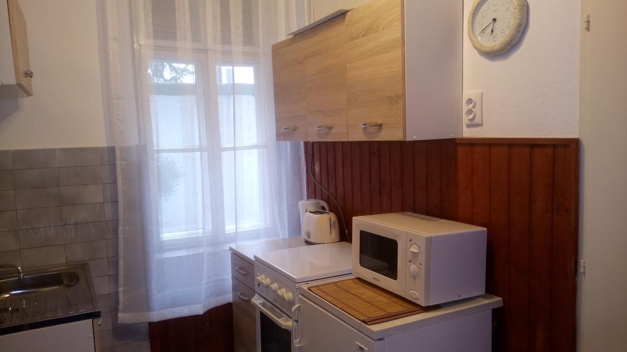 شقة بيتْش  في Jazmin Apartman المظهر الخارجي الصورة